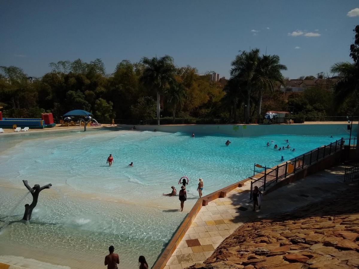 PIAZZA Com Acesso ao Clube DIROMA Caldas Novas Exterior foto