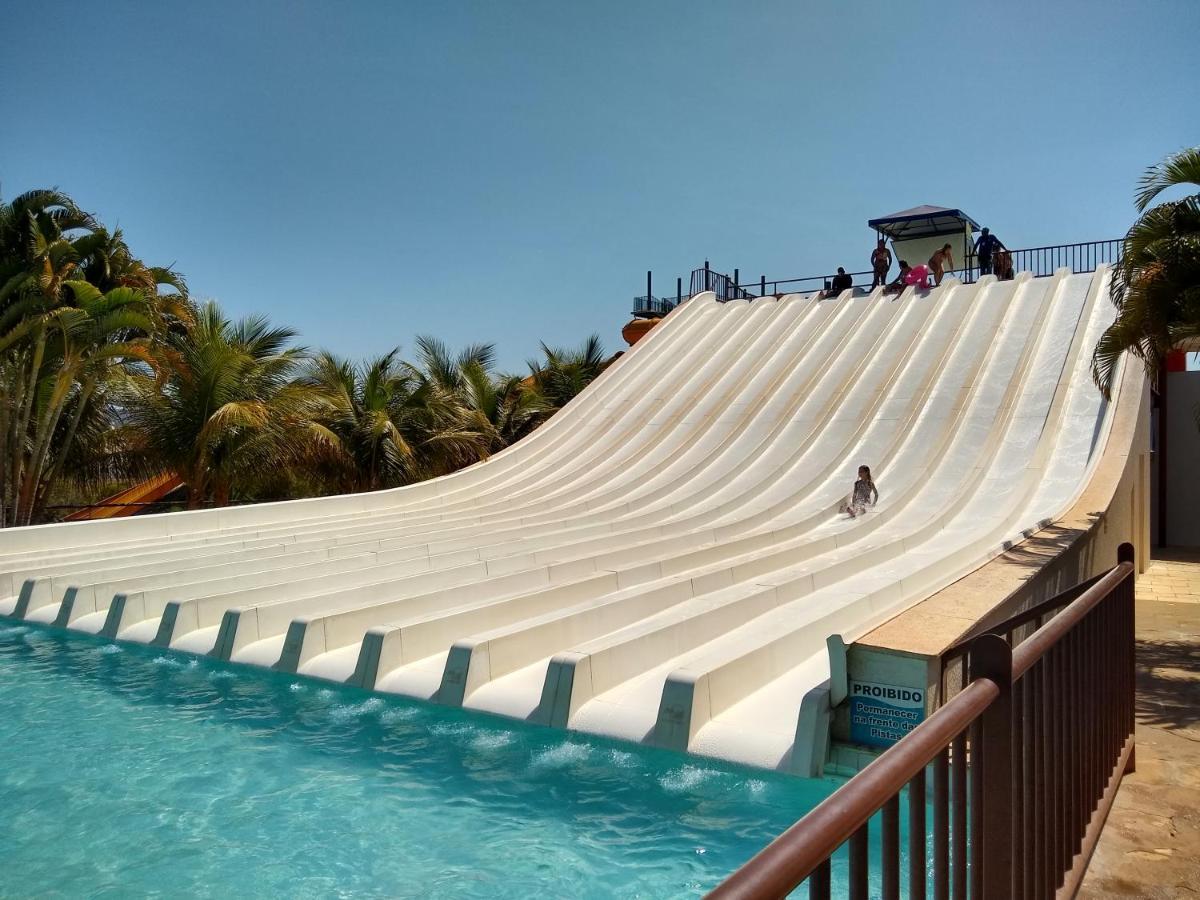 PIAZZA Com Acesso ao Clube DIROMA Caldas Novas Exterior foto